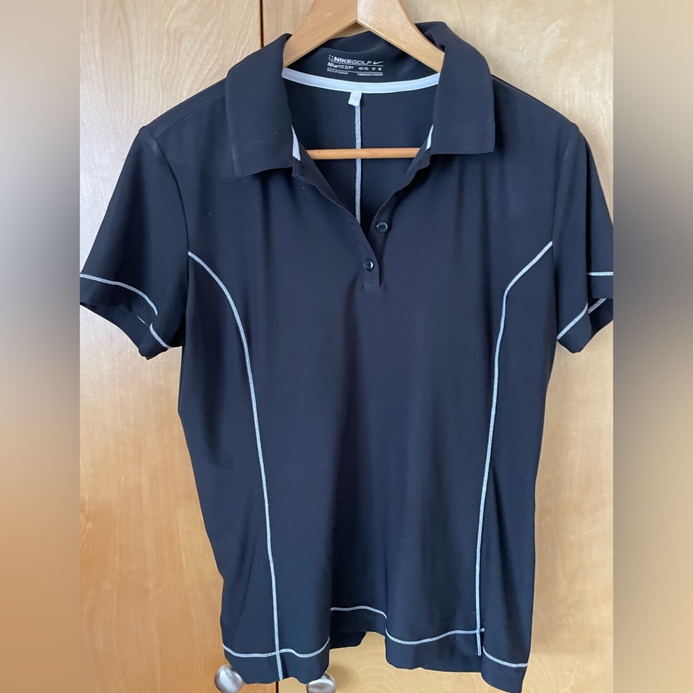 Nike Golf FitDry M (8-10) blk polo. White piping. Striped collar